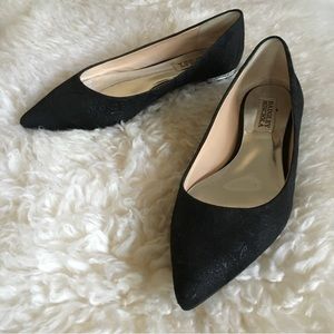 🤍 euc | Badgley Mischka | black jacquard flat